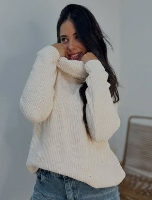 Sweater polera importado