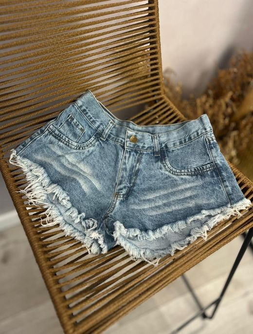 Short Tiro Bajo Bigote