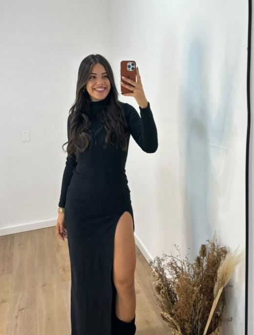 Vestido lanilla tajo