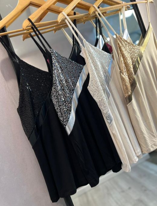 Blusa combinada lentejuela